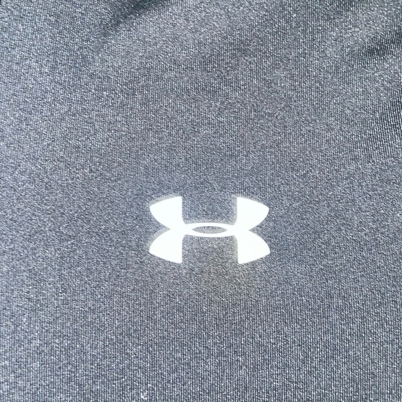 Under Armour Men's Black Long Sleeve Shirt - Picture 3 of 6